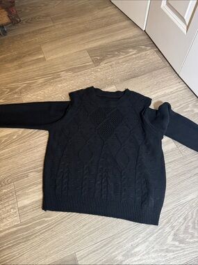 SHEIN Black Cable Knit Crewneck Sweater